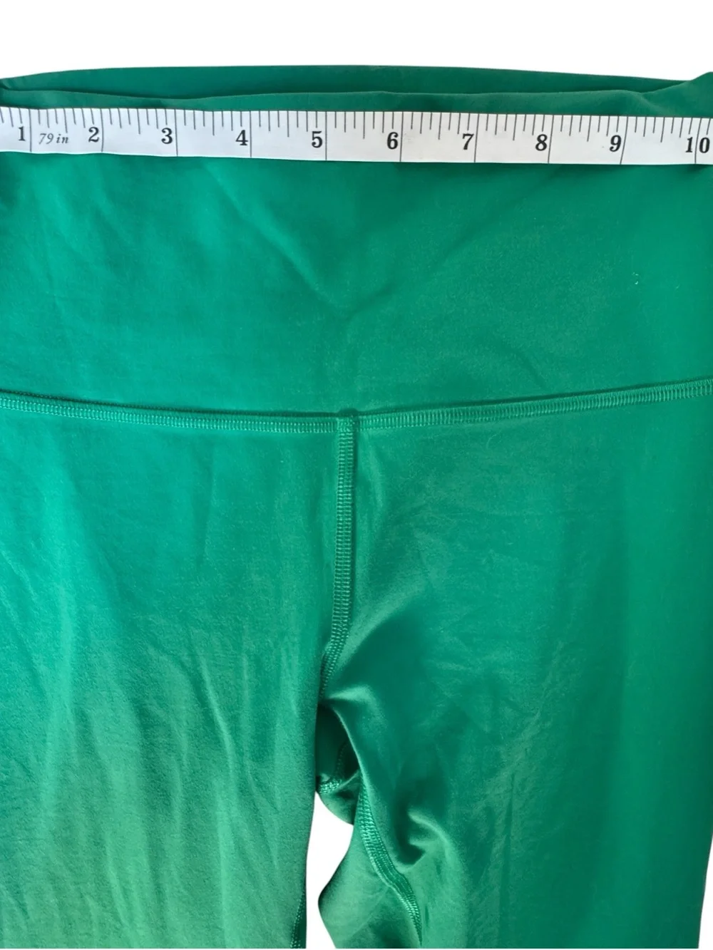 Lululemon Woman’s Wunder Train High-Rise Leggings Raceway Green 24” Size 4